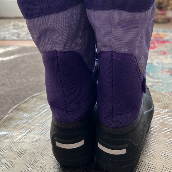 Columbia - Picture 2 of 4